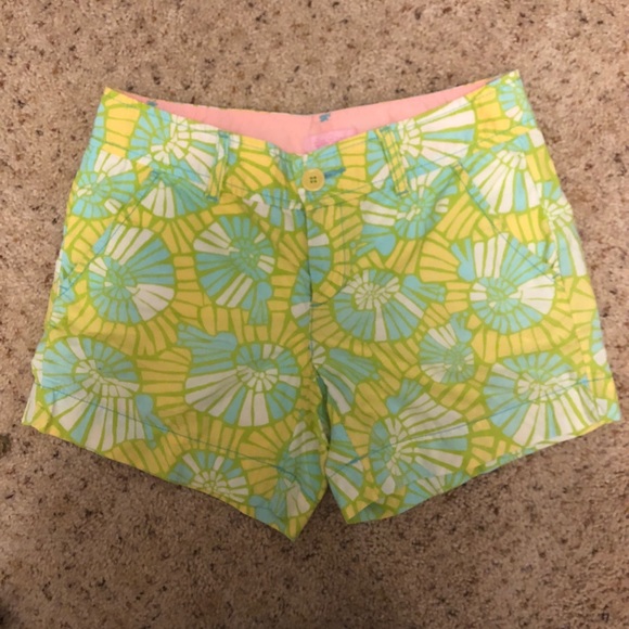 Lilly Pulitzer Citrus Shell Print Callahan - Picture 1 of 4